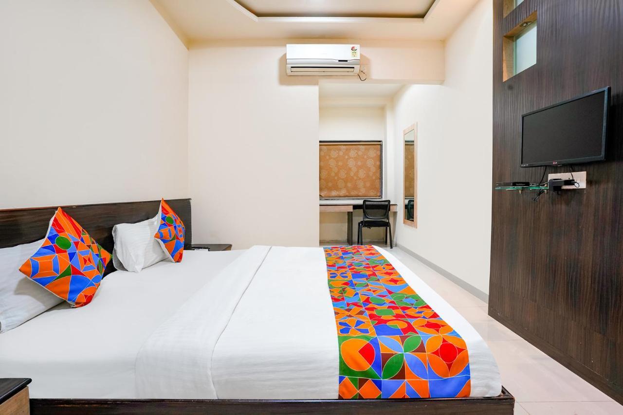 Fabhotel Regent Inn - Nr Skywalk Bridge Pimpri-Chinchwad Екстериор снимка