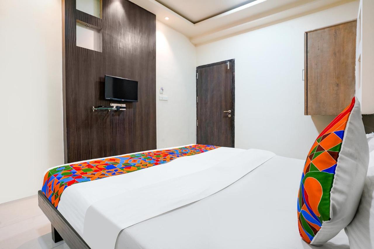 Fabhotel Regent Inn - Nr Skywalk Bridge Pimpri-Chinchwad Екстериор снимка